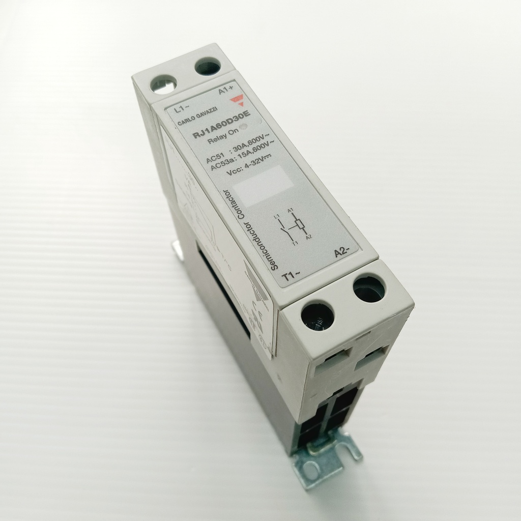 CARLO GAVAZZI RJ1A60D30E Carlo Gavazzi 30 A rms Solid State Relay, Zero Crossing