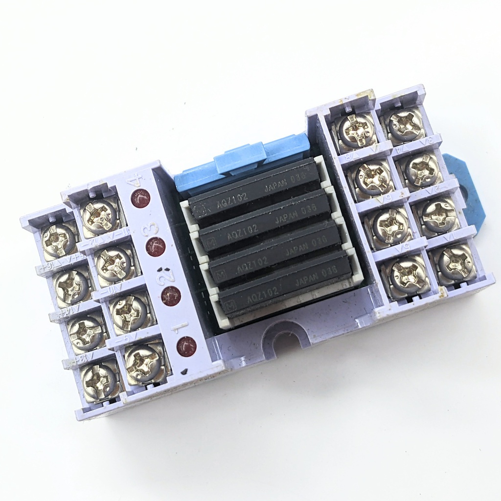 PANASONIC AQZ102 Solid State Relays - PCB Mount 4A