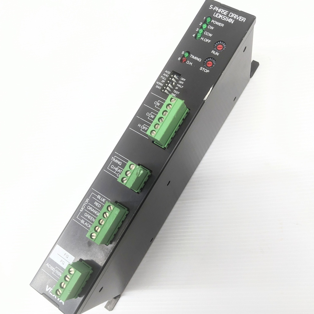 VEXTA UDK5114N [2] 5-Phase Servo Drive