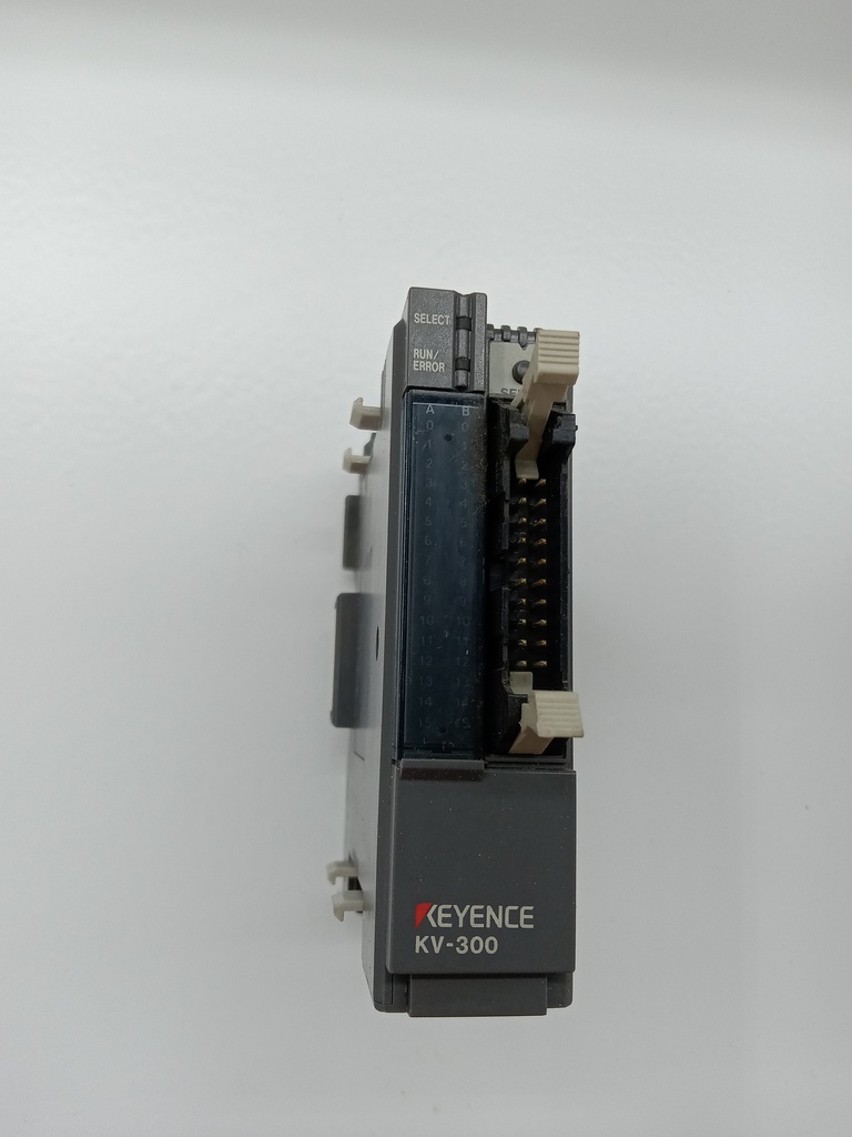 KEYENCE KV-300 PLC MODULE TESTED