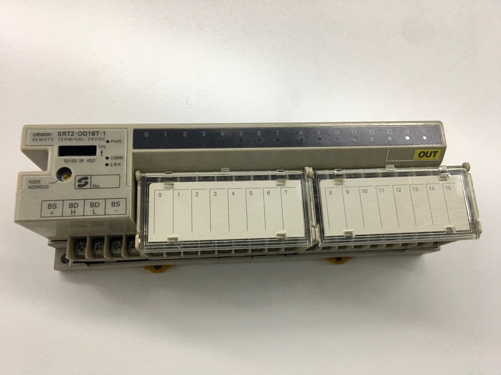 OMRON SRT2-OD16T-1 DIN Rail Terminal Blocks 16 PT PNP OUTPTINDEPEN.COMMON