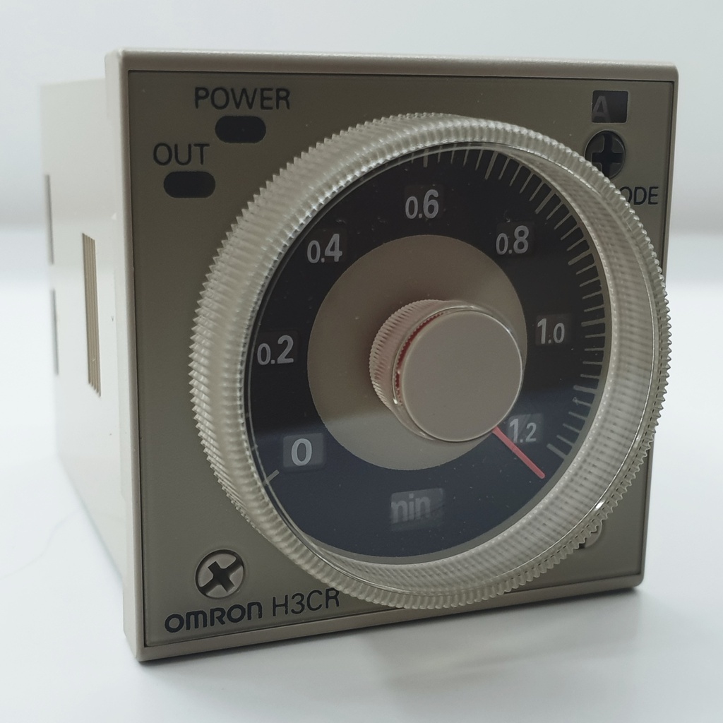 OMRON H3CR-A  (12VDC)