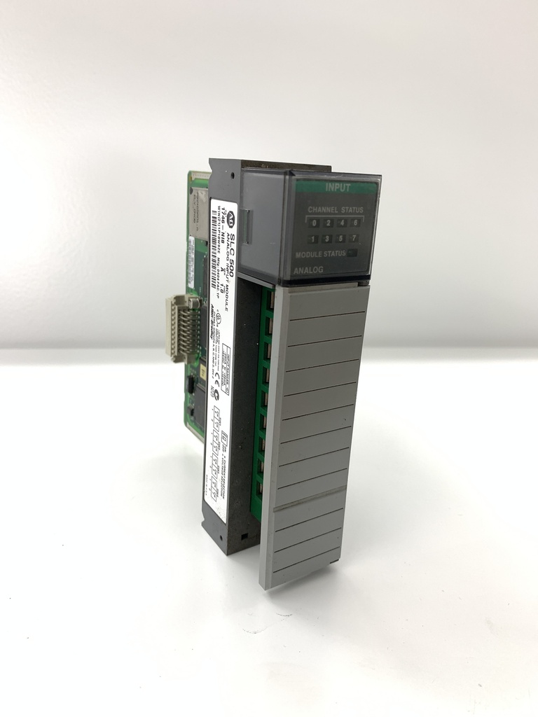 ALLEN-BRADLEY 1746-NI8 ANALOG INPUT MODULE