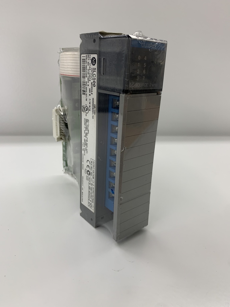 ALLEN BRADLEY 1746-OBP8 OUTPUT MODULE