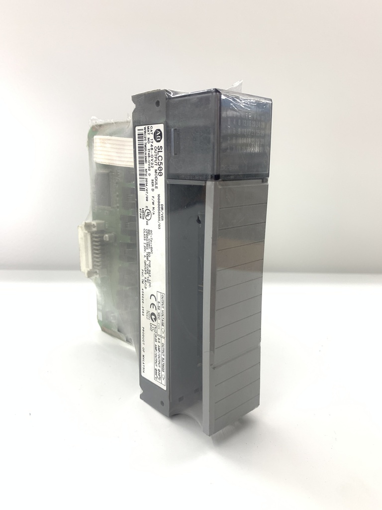 ALLEN BRADLEY 1746-OV32 OUTPUT MODULE