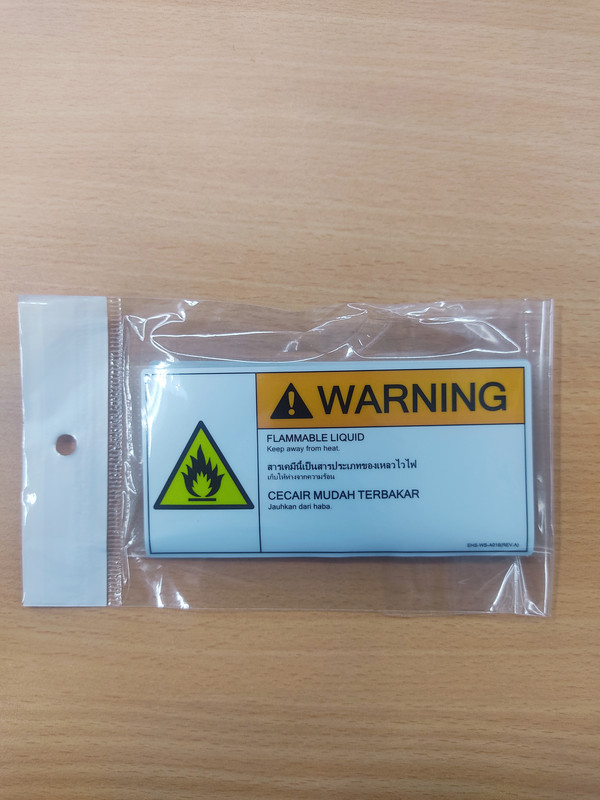 INDUSMART STICKER (Flammable Liquid) 11cm x 5.5cm (2pcs/pack)