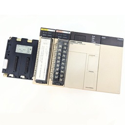 [C200HE-CPU32+C200HW-PA204/C200H-OD212&amp;ID212[2]OMR] OMRON C200HE-CPU32+C200HW-PA204 c/w C200H-OD212 &amp; ID212 (SET)